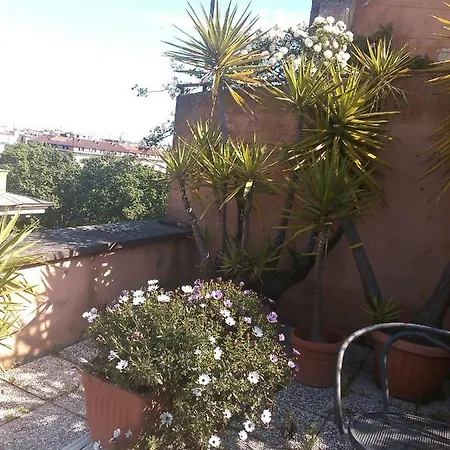 Elegant Attic With Terrace 1 Mt Subway. Nidoluisa Appartamento *