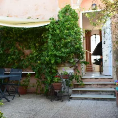 Elegant Attic With Terrace 1 Mt Subway. Nidoluisa Roma